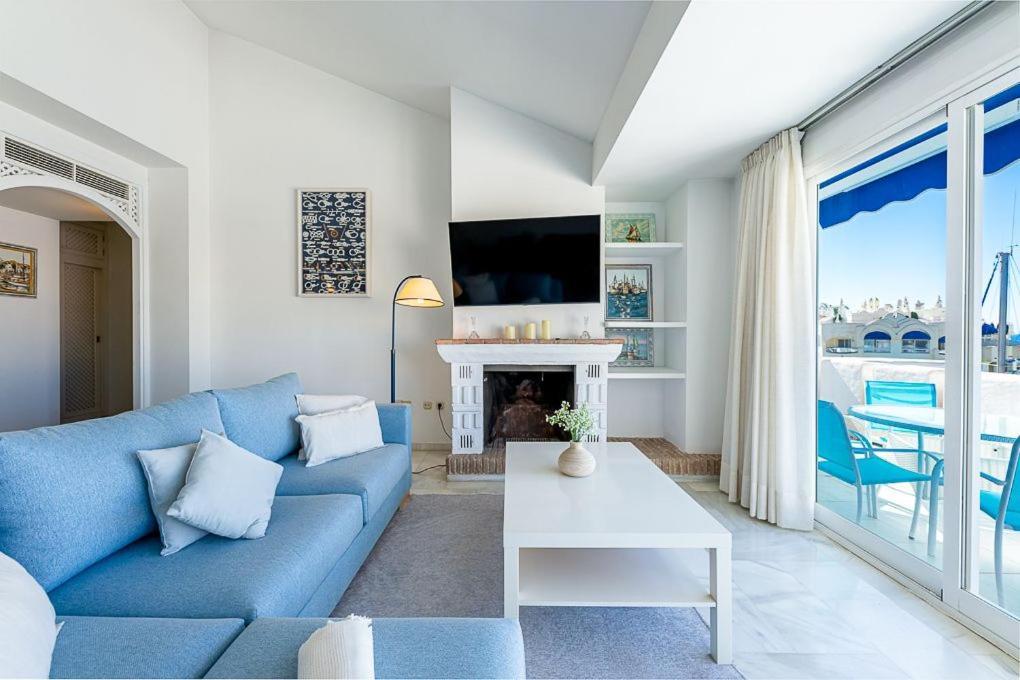PUERTO DE BENALMÁDENA APARTAMENTO VACACIONAL con VISTAS AL MAR Y YATES TRES HABITACIONES 2 BAÑOS Benalmádena Exterior foto