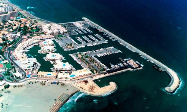 PUERTO DE BENALMÁDENA APARTAMENTO VACACIONAL con VISTAS AL MAR Y YATES TRES HABITACIONES 2 BAÑOS Benalmádena Exterior foto