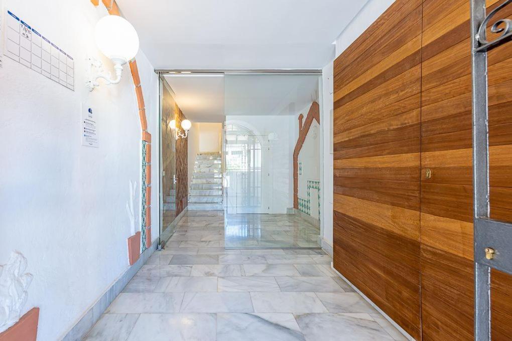 PUERTO DE BENALMÁDENA APARTAMENTO VACACIONAL con VISTAS AL MAR Y YATES TRES HABITACIONES 2 BAÑOS Benalmádena Exterior foto