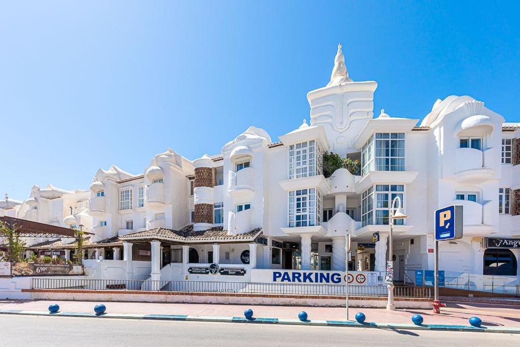 PUERTO DE BENALMÁDENA APARTAMENTO VACACIONAL con VISTAS AL MAR Y YATES TRES HABITACIONES 2 BAÑOS Benalmádena Exterior foto
