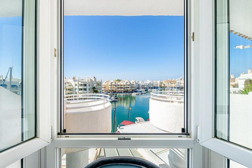 PUERTO DE BENALMÁDENA APARTAMENTO VACACIONAL con VISTAS AL MAR Y YATES TRES HABITACIONES 2 BAÑOS Benalmádena Exterior foto